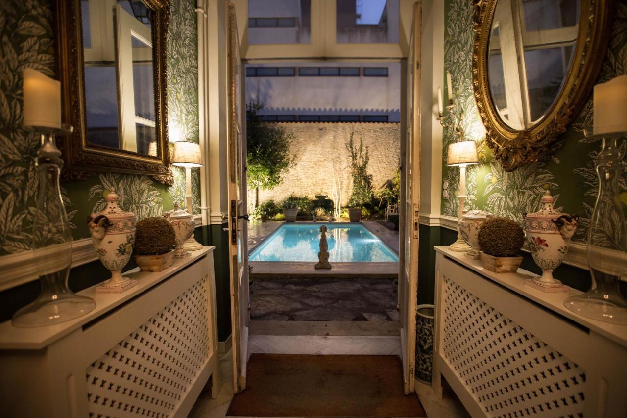 Du Palais Bed & Breakfast *